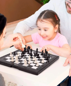 juego de ajedrez magnético y damas